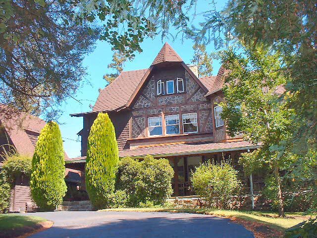 The Carriage House